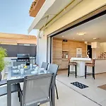 New Coup De Coeur Duplex Standing Vue Jacuzzi * Sanary-sur-Mer
