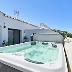 New Coup De Coeur Duplex Standing Vue Jacuzzi